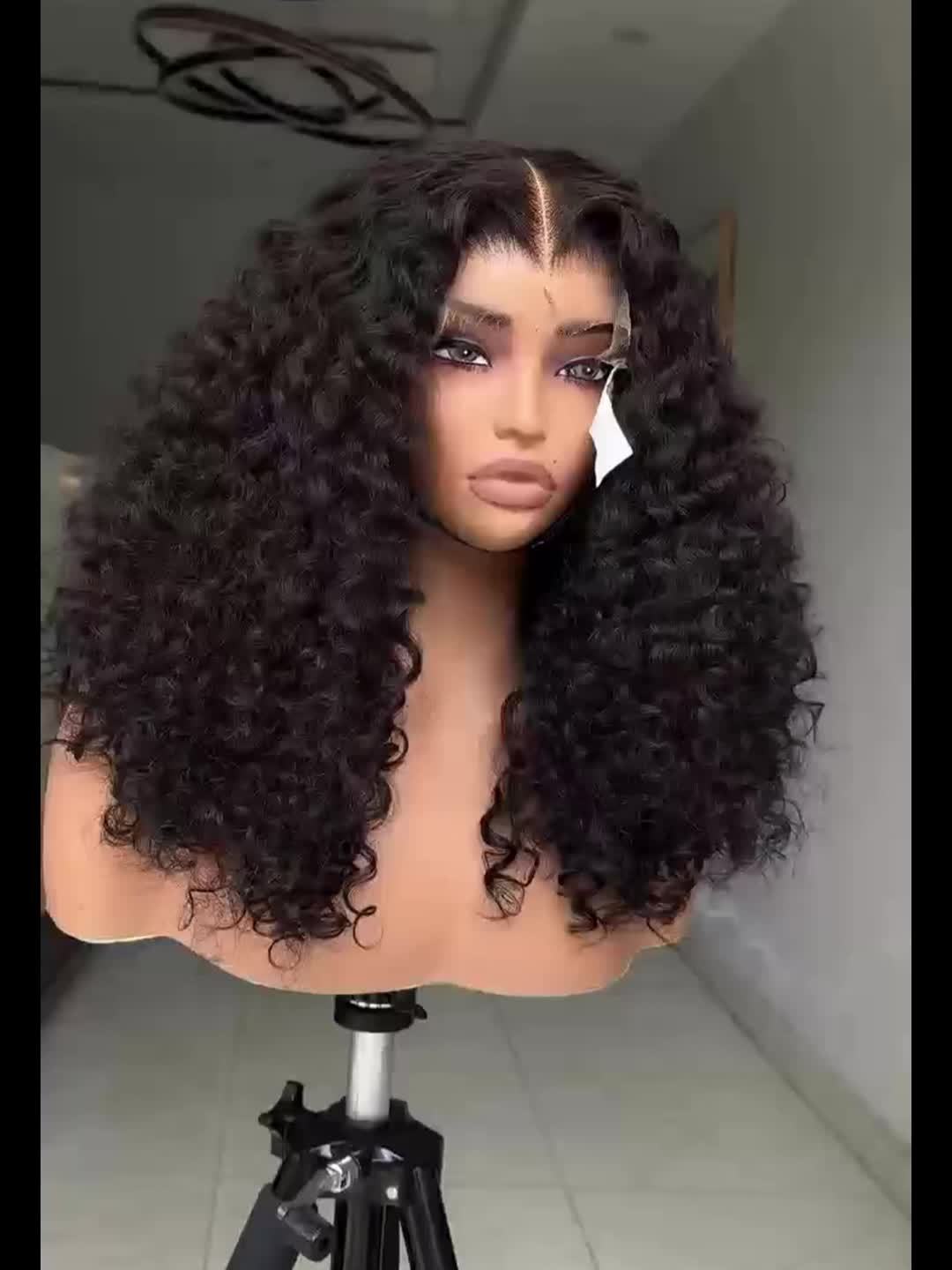 12-16 Inch Burgundy 99J Water Wave Bob Wig, 13x4 HD Human Hair, Pre-Plucked with Baby Hair, Ombre Highlight P4/27, Natural Looking Realistic Hairline, Versatile Styling Options, Elegant Wine Red Curly Style for Women, Hair Wi
